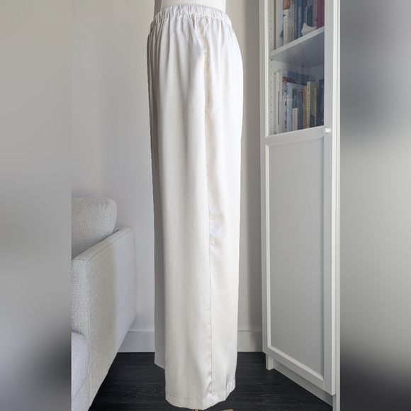 Abercrombie & Fitch Satin Trousers - Picture 3 of 9